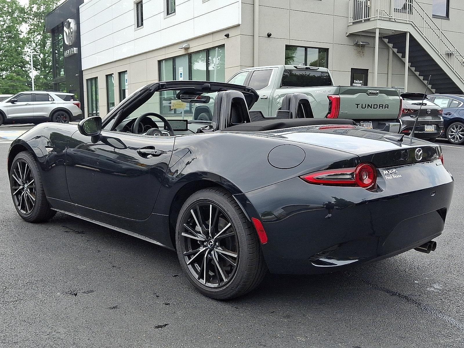 2026 Mazda Mazda MX-5 Miata Grand Touring Manual