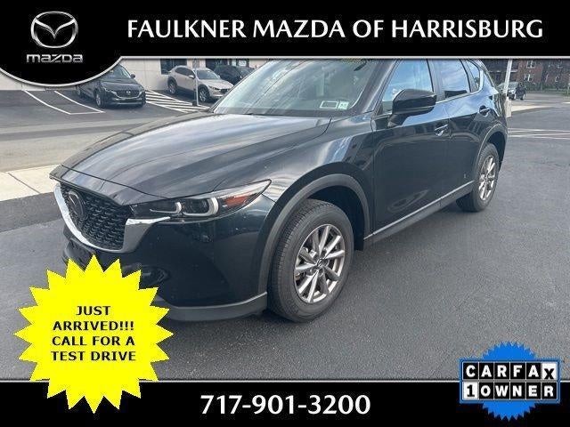2023 Mazda CX-5 S Preferred package Auto AWD's photo