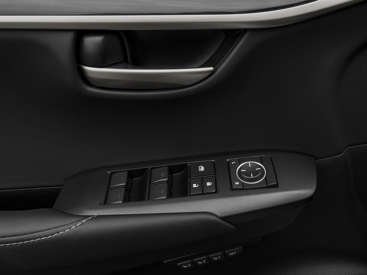 2016 Lexus NX Turbo AWD 4dr