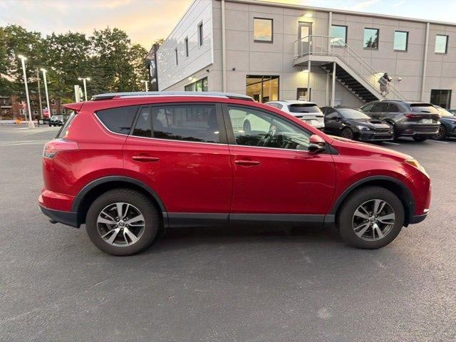 2017 Toyota RAV4 XLE AWD (Natl)