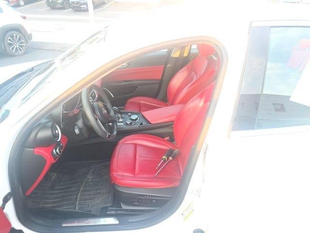 2018 Alfa Romeo Giulia AWD