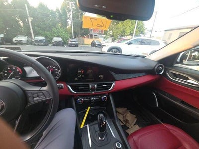 2018 Alfa Romeo Giulia AWD