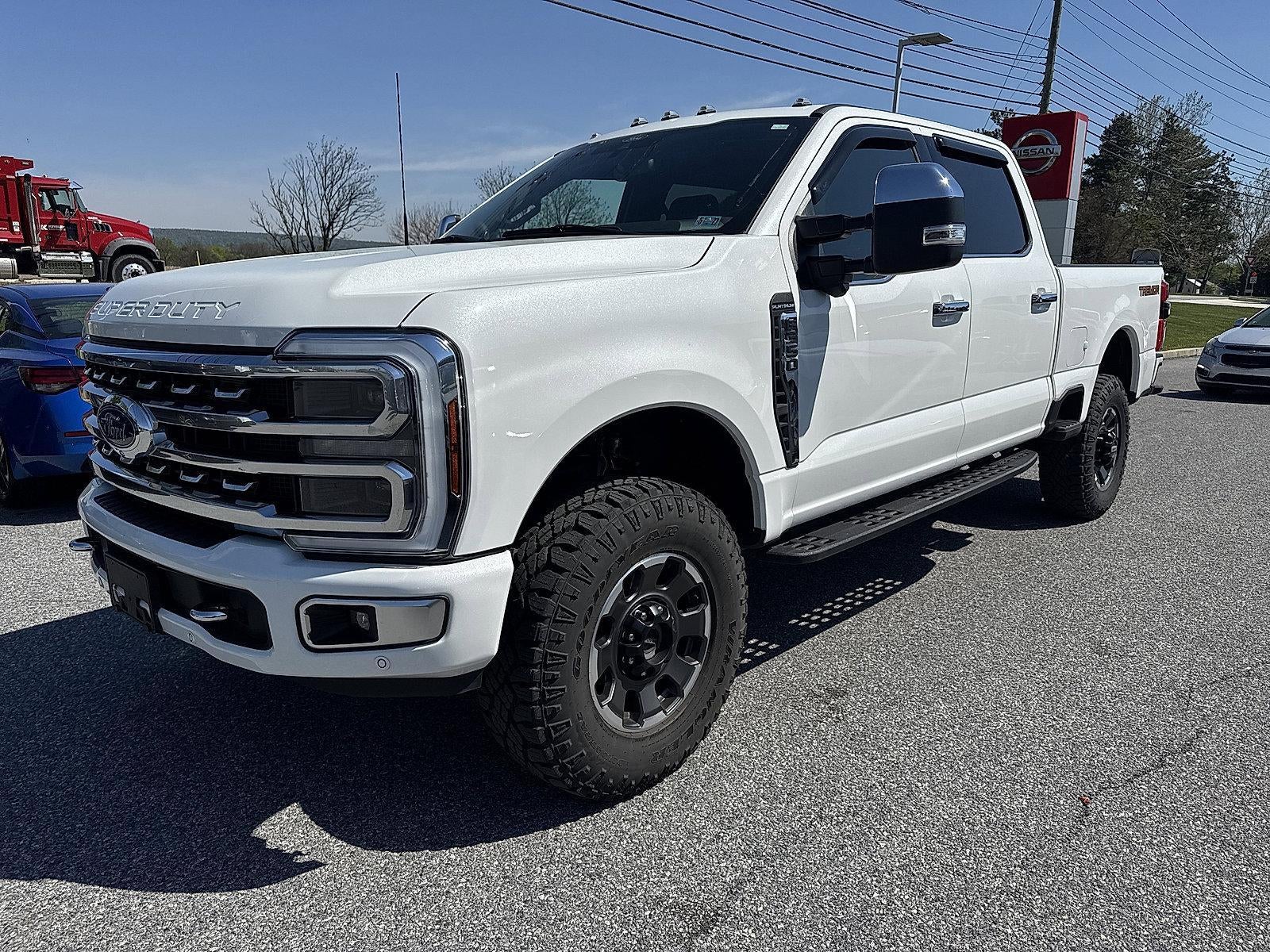 2024 Ford Super Duty F-350 SRW Platinum 4WD Crew Cab 6.75' Box