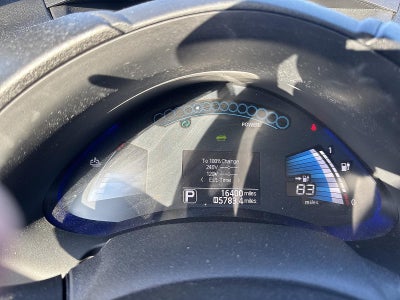 2015 Nissan LEAF 4dr HB S