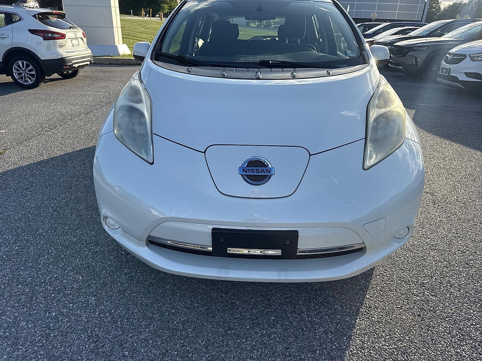 2015 Nissan LEAF 4dr HB S