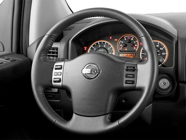 2014 Nissan Titan 4WD Crew Cab Short Bed SV