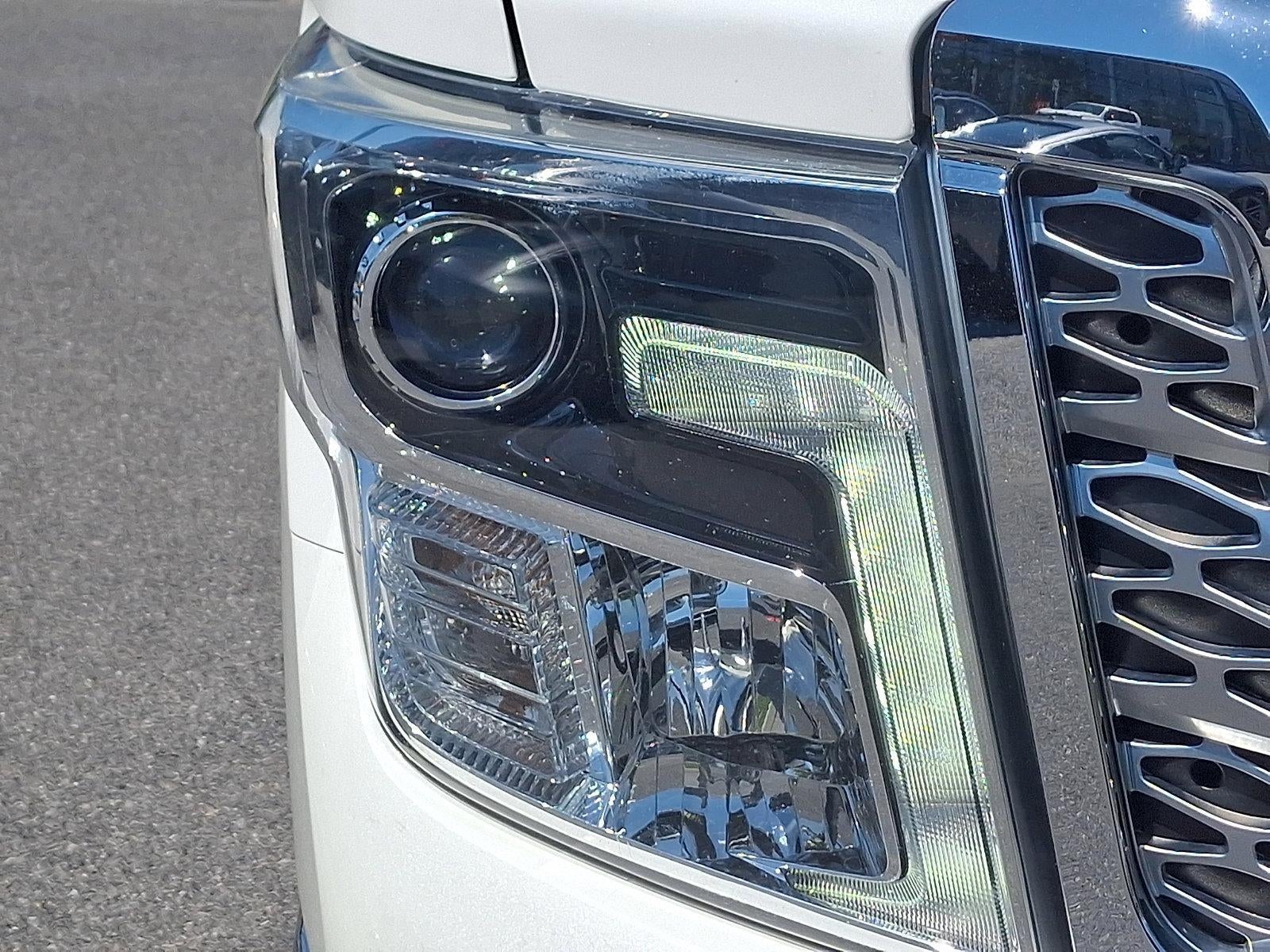 2017 Nissan Titan 4x4 Crew Cab SL