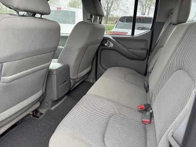 2018 Nissan Frontier Crew Cab 4x4 SV V6 Auto