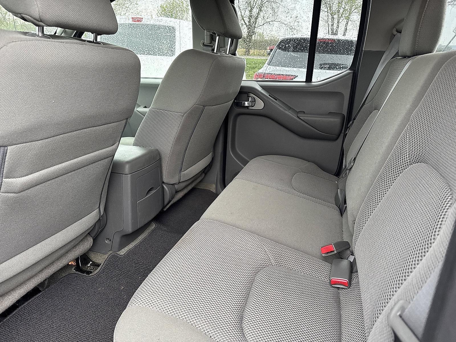 2018 Nissan Frontier Crew Cab 4x4 SV V6 Auto