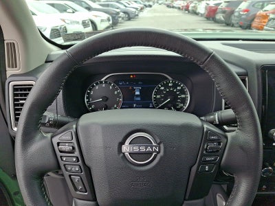 2022 Nissan Frontier Crew Cab 4x4 SV Auto