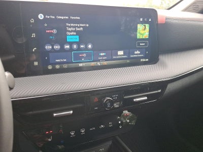 2026 Nissan Kicks SR AWD