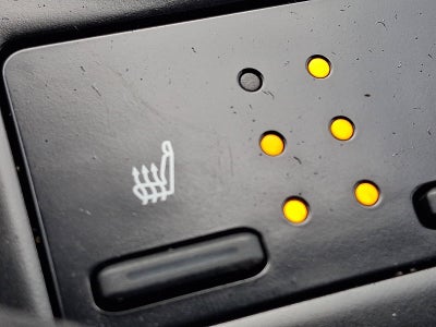 2019 Toyota Camry L Auto (Natl)