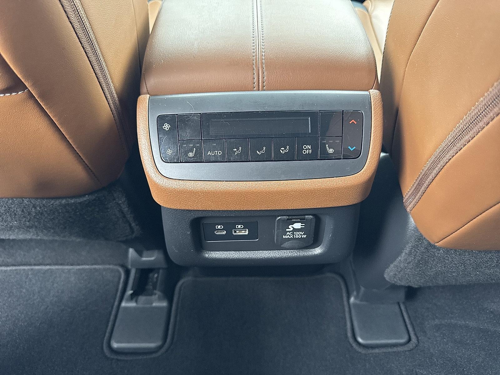 2023 Nissan Pathfinder Platinum 4WD