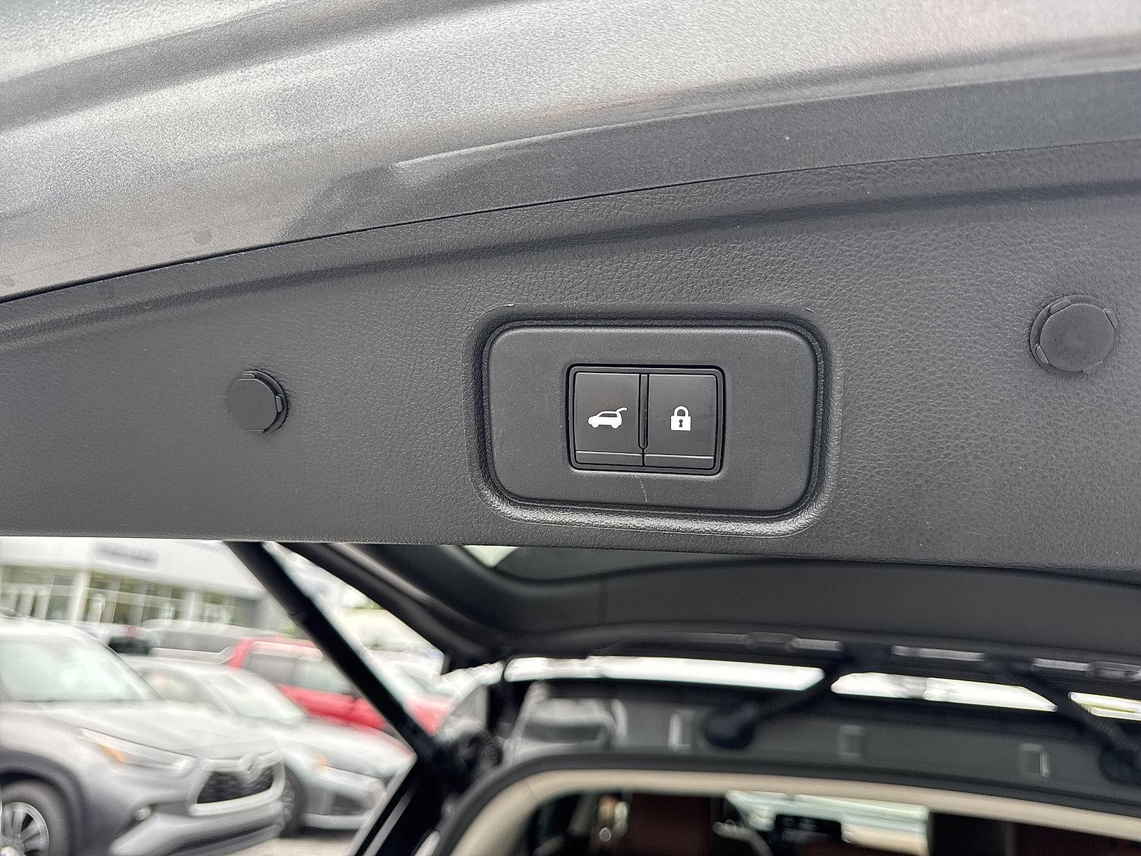 2023 Nissan Pathfinder Platinum 4WD