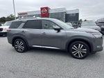 2023 Nissan Pathfinder Platinum 4WD