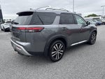 2023 Nissan Pathfinder Platinum 4WD