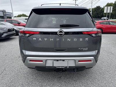 2023 Nissan Pathfinder Platinum 4WD