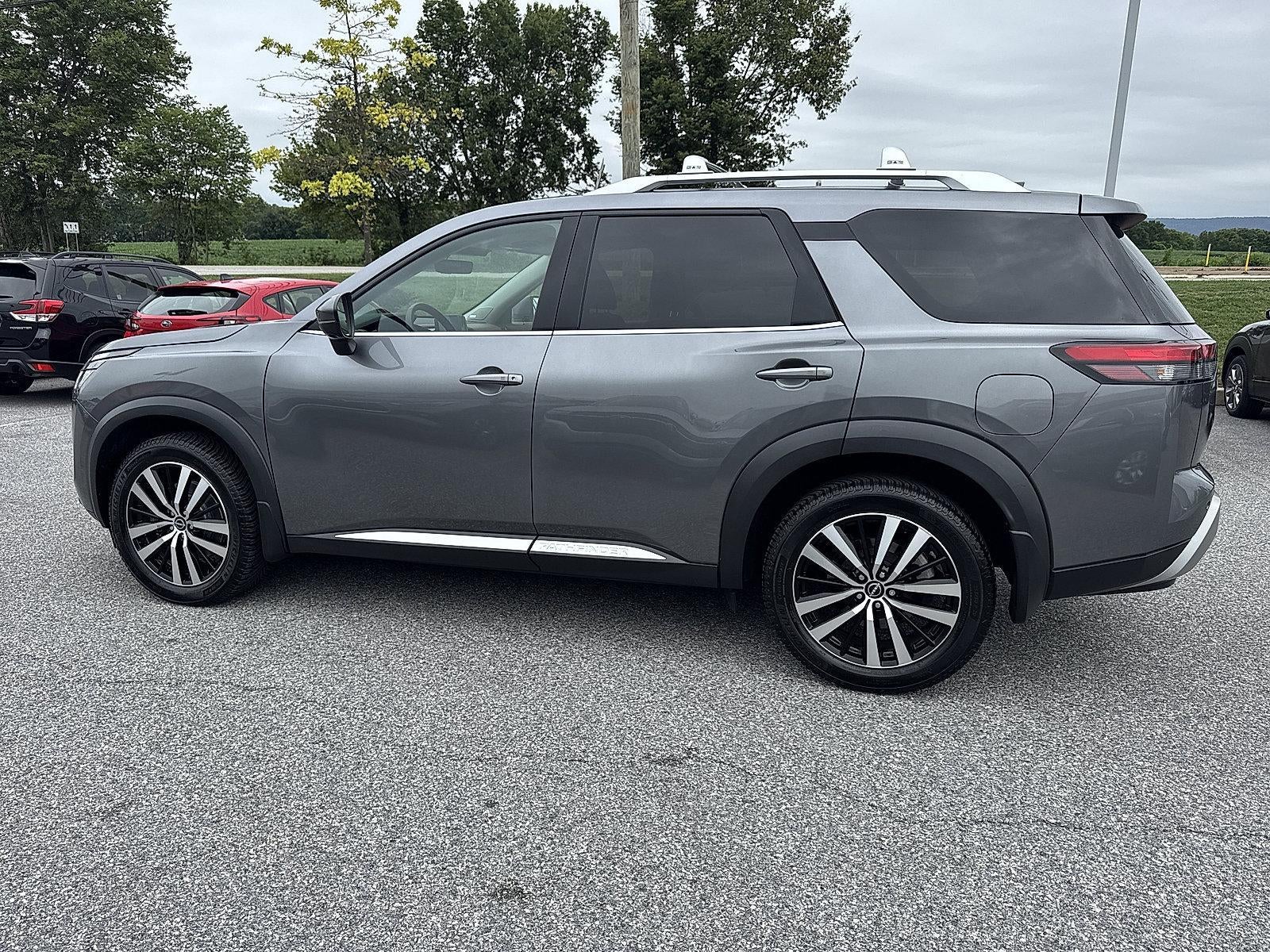 2023 Nissan Pathfinder Platinum 4WD