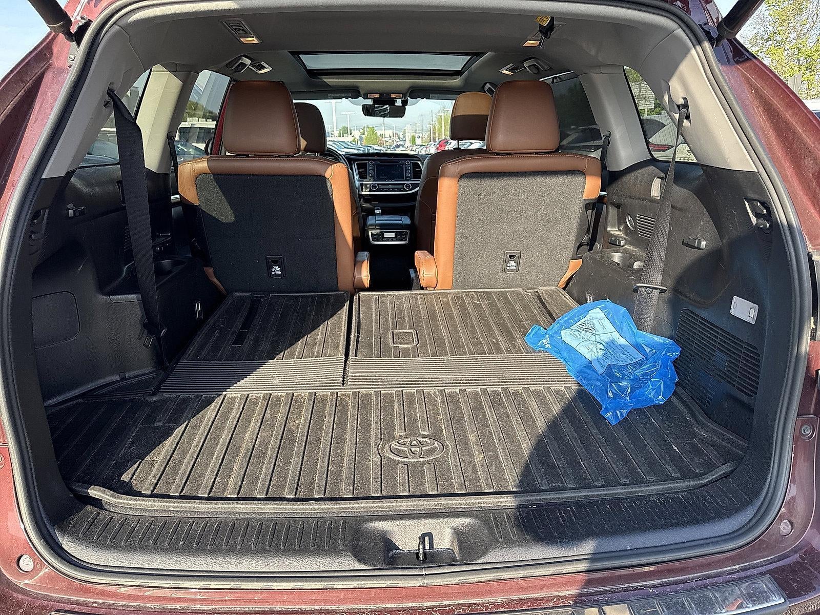 2019 Toyota Highlander Limited V6 AWD (Natl)