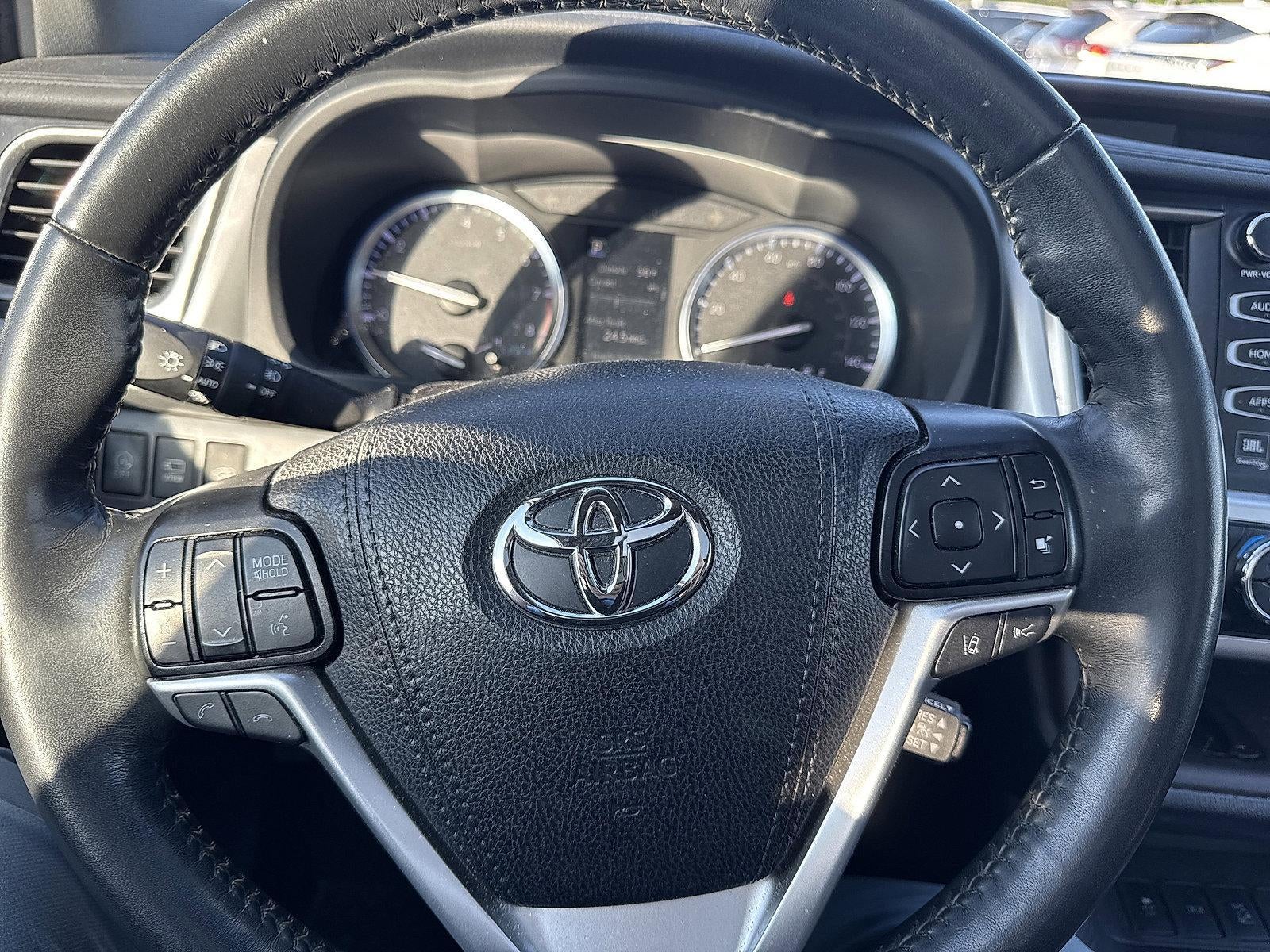 2019 Toyota Highlander Limited V6 AWD (Natl)
