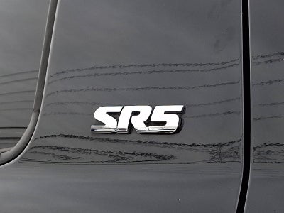 2015 Toyota Tundra 4WD Truck 4WD Double Cab Standard Bed 4.6L V8 SR5 (Natl)