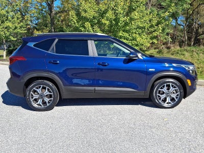 2022 Kia Seltos EX IVT AWD