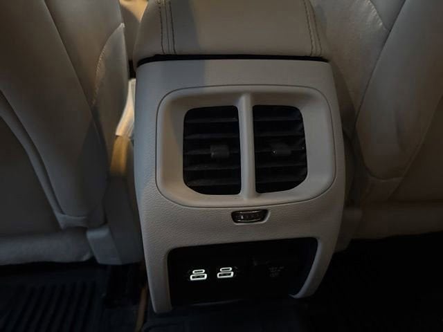 2022 Jeep Cherokee Latitude Lux 4x4