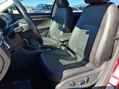 2016 Volkswagen Passat 1.8T SE