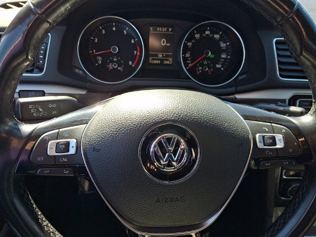2016 Volkswagen Passat 1.8T SE