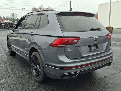 2024 Volkswagen Tiguan SE R-Line Black
