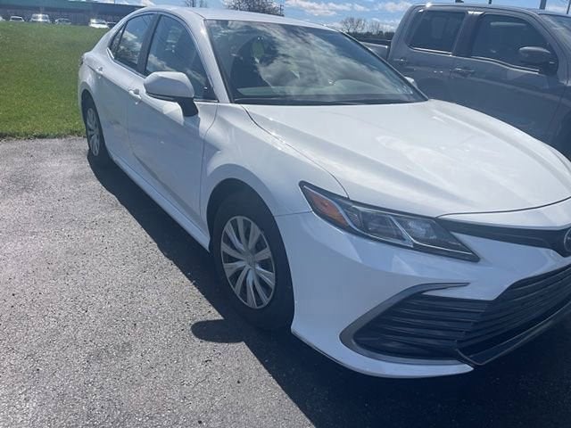 2024 Toyota Camry Hybrid LE