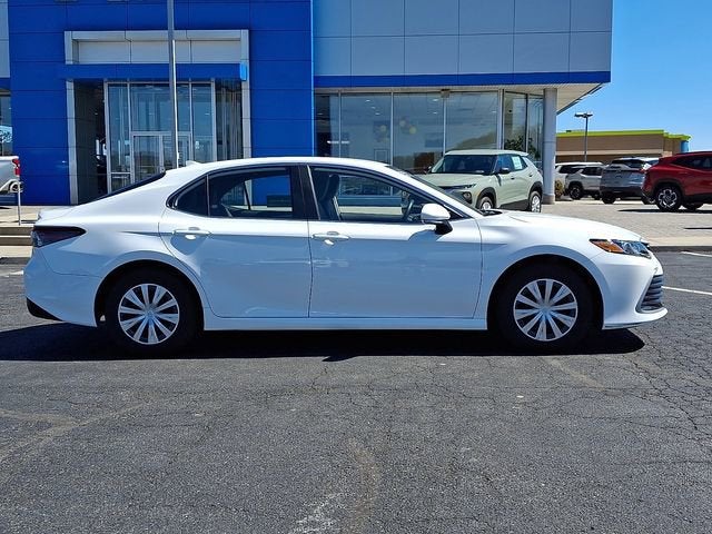 2024 Toyota Camry Hybrid LE