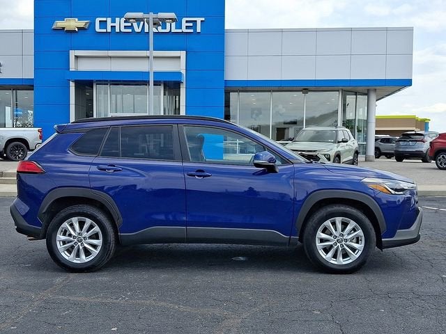 2023 Toyota Corolla Cross LE