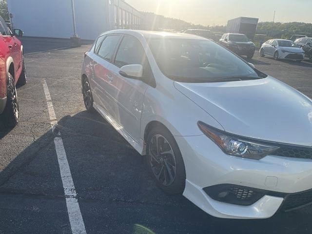 2017 Toyota Corolla iM BASE