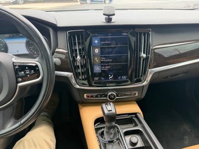 2018 Volvo S90 T5 Momentum
