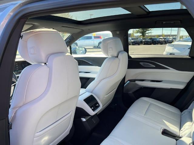 2024 Cadillac LYRIQ Sport 2