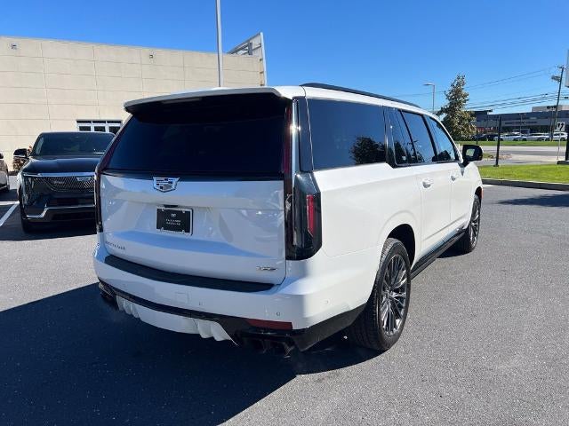2023 Cadillac Escalade ESV AWD V-Series