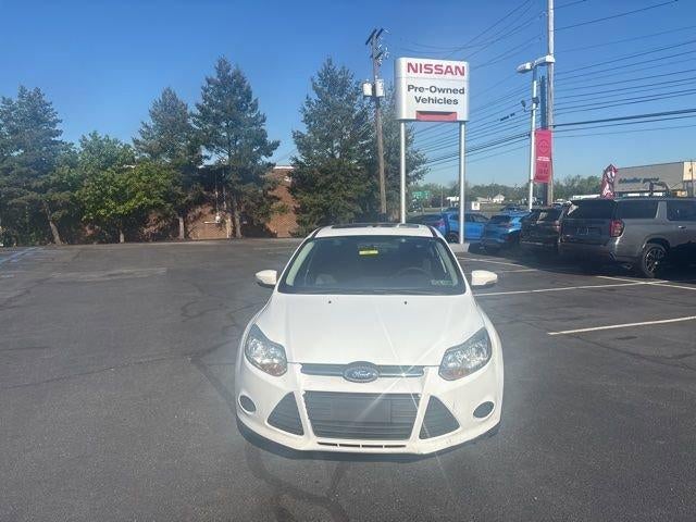 2013 Ford Focus 4dr Sdn SE