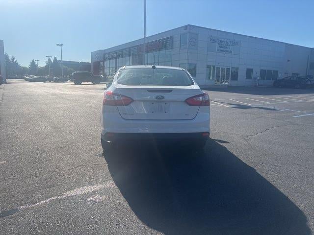 2013 Ford Focus 4dr Sdn SE