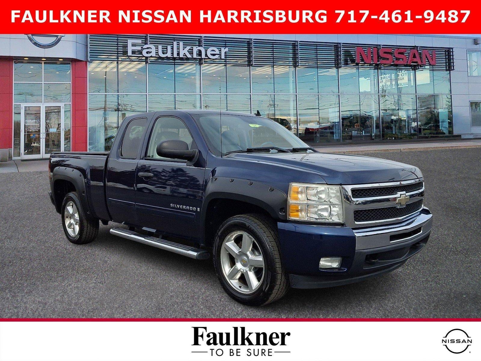 2009 Chevrolet Silverado 1500 Extended Cab Standard Box 4-Wheel Drive LT