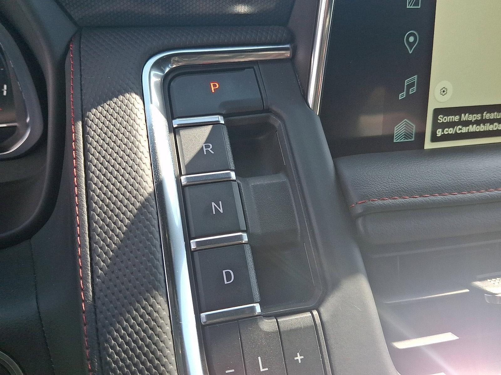 2022 Chevrolet Suburban 4WD RST