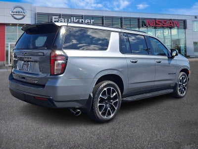 2022 Chevrolet Suburban 4WD RST