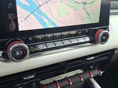 2024 GMC Canyon Crew Cab Short Box 4-Wheel Drive AT4X