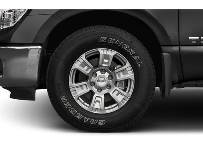 2018 Nissan Titan 4x4 Crew Cab SV