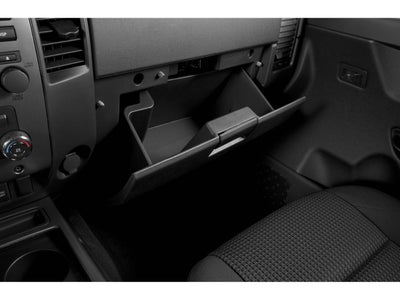 2015 Nissan Titan 4WD Crew Cab Short Bed SV
