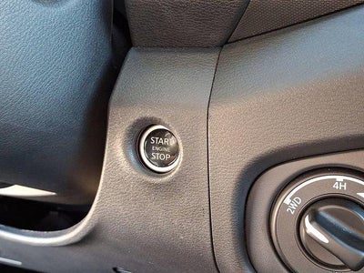 2023 Nissan Frontier Crew Cab 4x4 SV Auto *Ltd Avail*