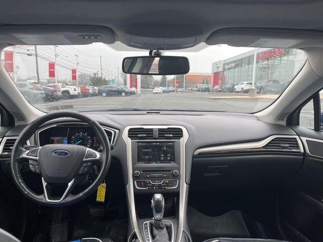 2016 Ford Fusion 4dr Sdn SE FWD
