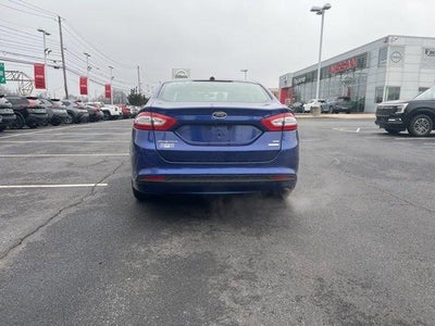 2016 Ford Fusion 4dr Sdn SE FWD