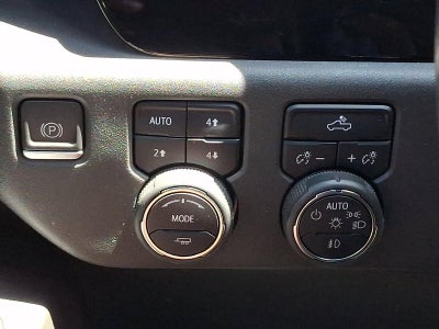 2022 Chevrolet Silverado 1500 Crew Cab Short Box 4-Wheel Drive LT Trail Boss