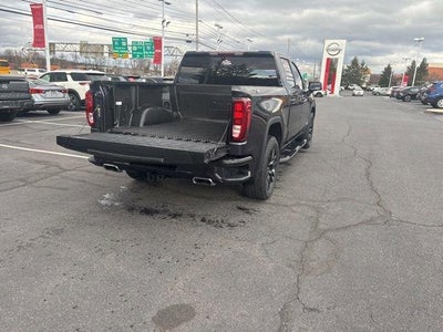 2022 GMC Sierra 1500 Crew Cab Short Box 4-Wheel Drive Elevation 3SB